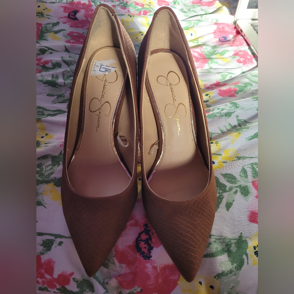 Jessica Simpson caramel brown embossed Stiletto